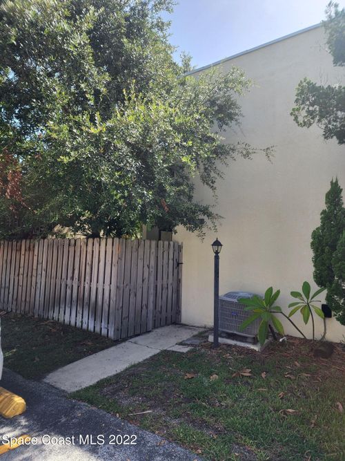 8708 Jasmine Ct, Cape Canaveral, FL, 32920-2526 | Card Image