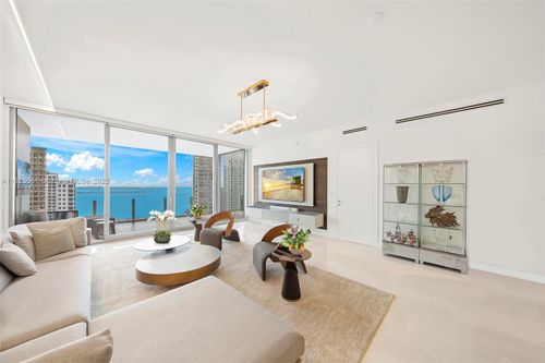 apt-2703-300 Biscayne Boulevard Way, Miami, FL, 33131-2294 | Card Image