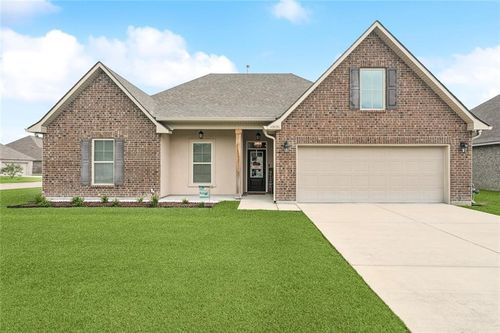 42030 Wood Ave, Ponchatoula, LA, 70454-4113 | Card Image