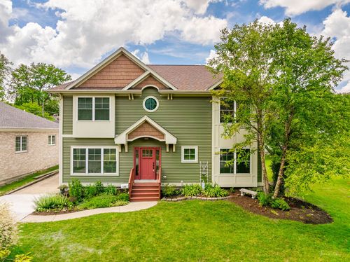 122 S Grant St, Westmont, IL, 60559-1908 | Card Image