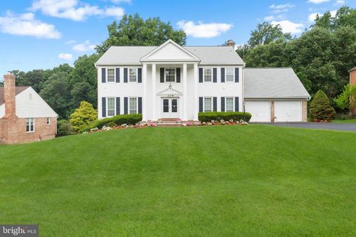 209 Farmgate Ln, SILVER SPRING, MD, 20905-5703 | Card Image