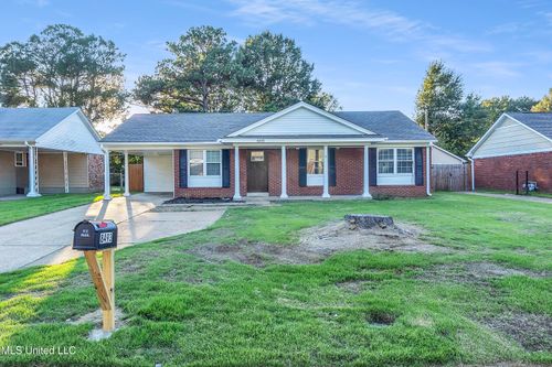 8493 Cedarbrush Dr, Southaven, MS, 38671-3409 | Card Image