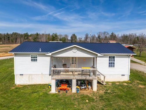 90 Luminary Firetower Rd, Spring City, TN, 37381-7615 | Card Image
