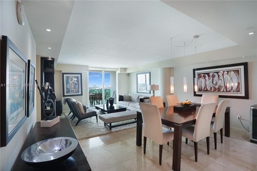 apt-1812-2101 Brickell Ave, Miami, FL, 33129-2117 | Card Image