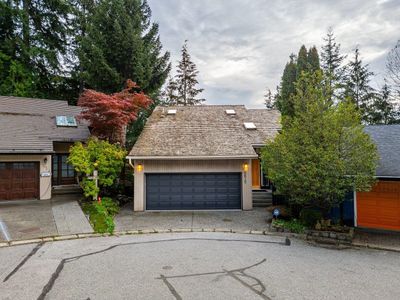 5615 Eagle Crt, House other with 4 bedrooms, 3 bathrooms and 2 parking in North Vancouver BC | Image 1