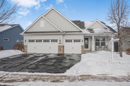 12411 Pineridge Way N, Dayton, MN, 55327-2302 | Card Image