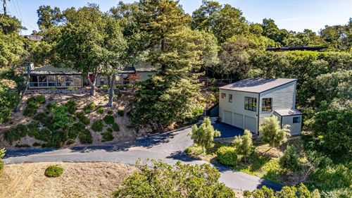572 Montecito Boulevard, Napa, CA, 94559 | Card Image