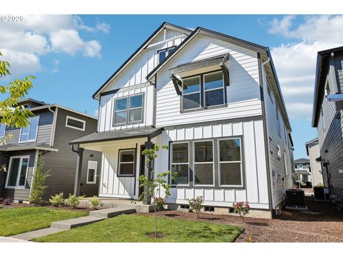 8265 Se Quincy St, Hillsboro, OR, 97123-3833 | Card Image