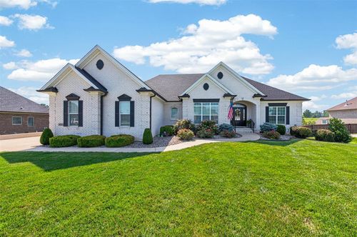 8680 Drakes Blvd, Alvaton, KY, 42122-7804 | Card Image