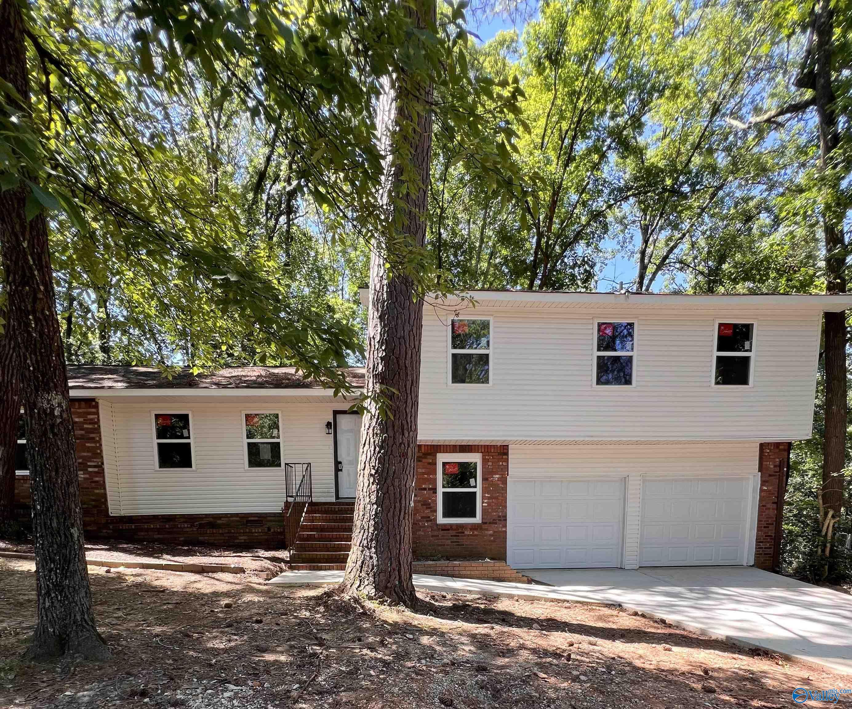 Gawain Rd, Huntsville, AL 35803