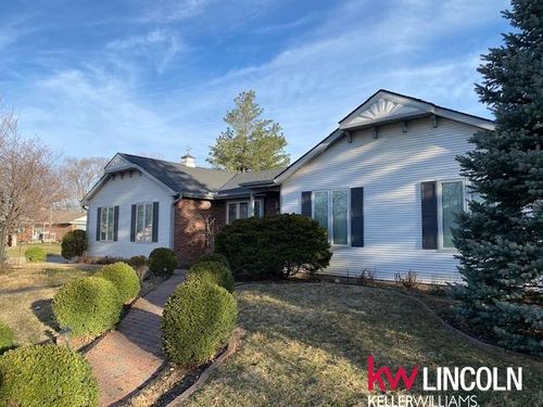 8000 Lowell Ave, Lincoln, NE, 68506-5931 | Card Image