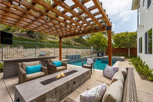 23 Calle Cabrillo, Foothill Ranch, CA, 92610-1722 | Card Image