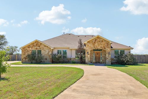 106 Eland Ave, Bastrop, TX, 78602-4171 | Card Image