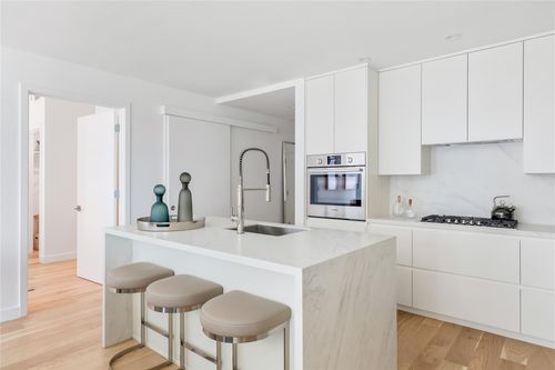 unit-l5b-140 Boardwalk, Long Beach, NY, 11561-6935 | Card Image