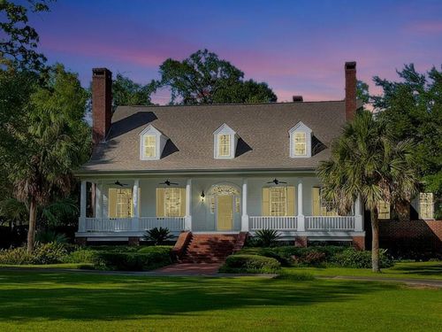 1409 Bending Brook Cir, Lufkin, TX, 75904-5360 | Card Image