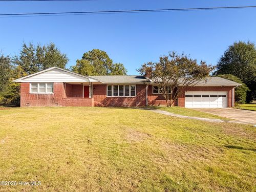 200 Fenton Pl, Jacksonville, NC, 28540-4422 | Card Image