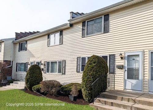 47 Stoneledge Ct, Amherst, NY, 14221-4809 | Card Image