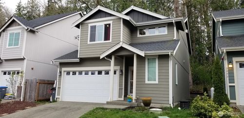 3646 Nimitz Ln, Bremerton, WA, 98310-3069 | Card Image