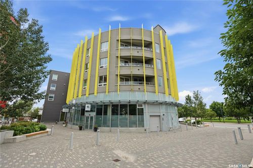 211-409 Av B S, Saskatoon, SK, S7M5M8 | Card Image