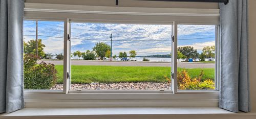 12-114 Lake Ave S, Spicer, MN, 56288-8603 | Card Image