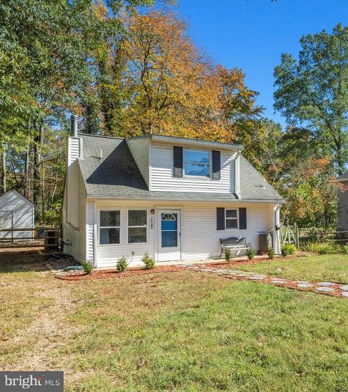 7707 Warsaw Ave, Glen Burnie, MD, 21060-8447 | Card Image