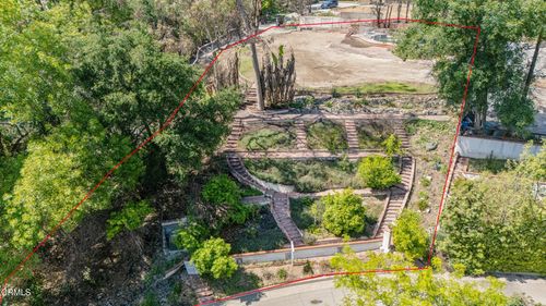 1437 Crest Dr, Altadena, CA, 91001-1836 | Card Image