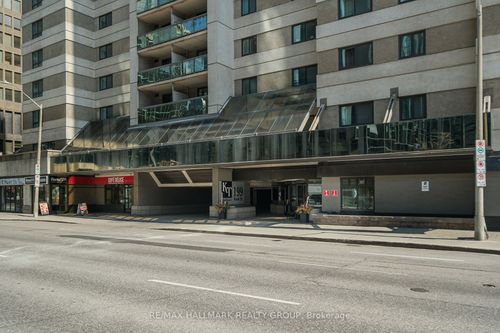 604-199 Kent St, Ottawa, ON, K2P2K8 | Card Image