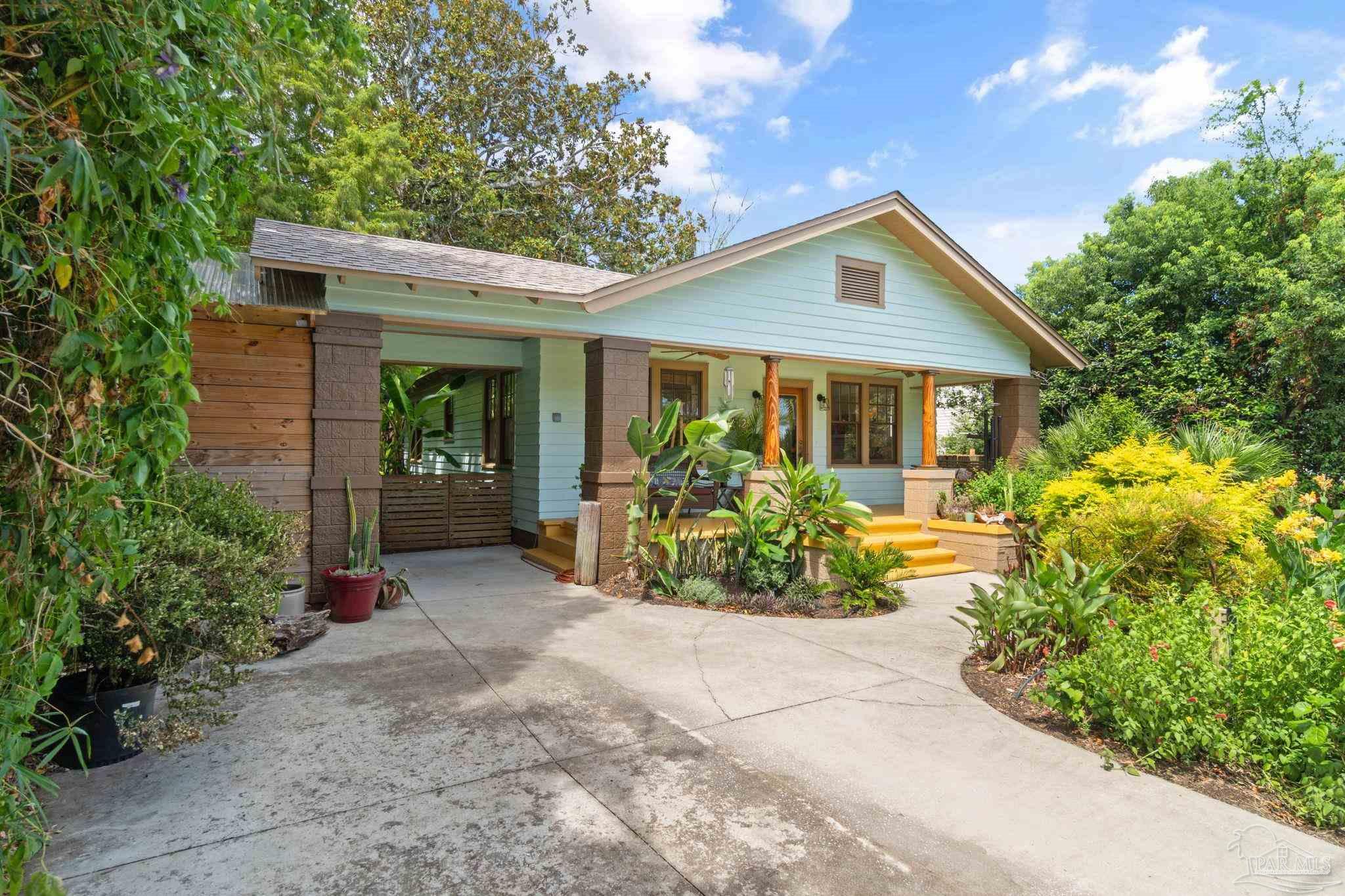 Lloyd St, Pensacola, FL 32503
