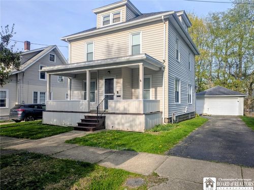 184 Stowe St, Jamestown, NY, 14701-3427 | Card Image