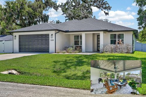 2220 Swoope Dr, New Smyrna Beach, FL, 32168-8576 | Card Image