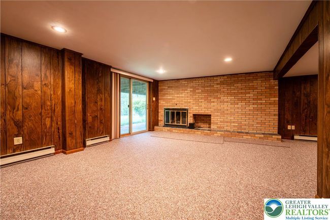 1 Circle Dr, House other with 4 bedrooms, 3 bathrooms and null parking in Hazleton PA | Image 32