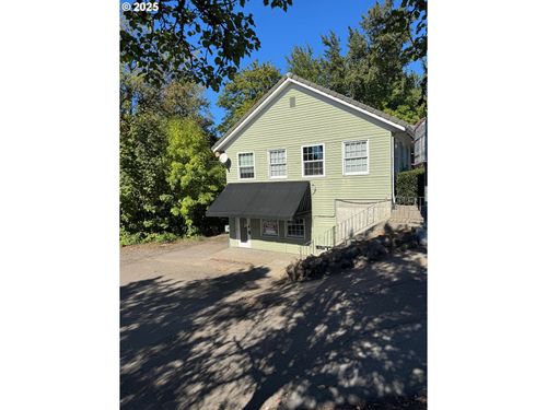 1505 E Portland Rd, Newberg, OR, 97132-1852 | Card Image