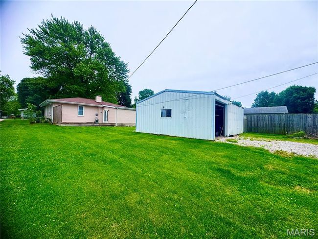 312 Frey Ln, House other with 3 bedrooms, 1 bathrooms and 3 parking in Fairview Heights IL | Image 21
