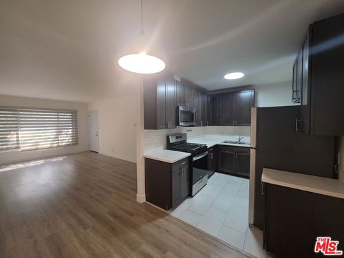 apt-2-1224 N Fairfax Ave, West Hollywood, CA, 90046-5389 | Card Image