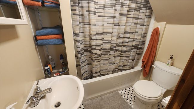 605 Dean St, House other with 3 bedrooms, 1 bathrooms and 5 parking in Confluence PA | Image 9