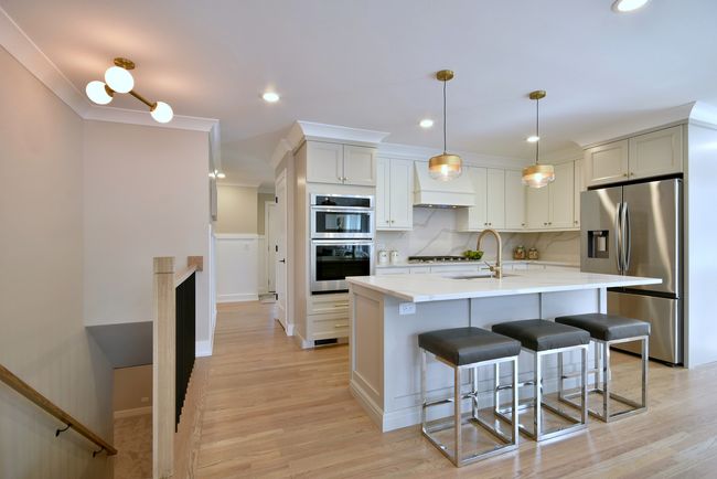 850 S Parkside Ave, House other with 3 bedrooms, 3 bathrooms and 2 parking in Elmhurst IL | Image 5