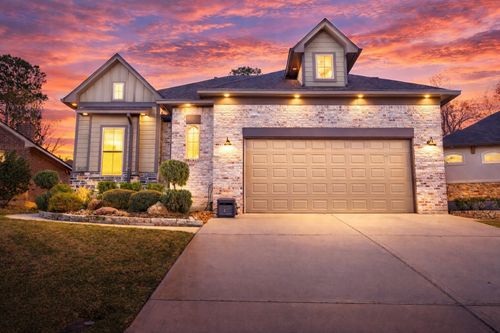 12379 Pebble View Dr, Conroe, TX, 77304-4228 | Card Image