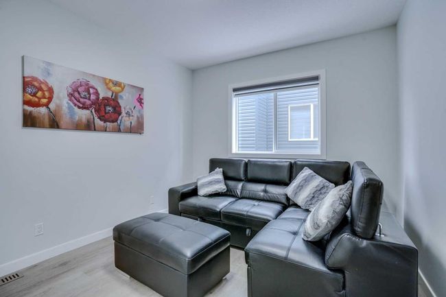 24 Corner Meadows Row Ne, House detached with 6 bedrooms, 3 bathrooms and 7 parking in Calgary AB | Image 16