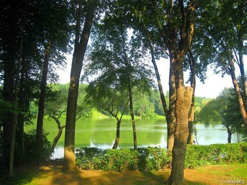 155 Shear Hill Rd, Mahopac, NY, 10541-3643 | Card Image