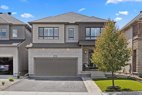 1008 Manege St, Stittsville, ON, K2S0Y7 | Card Image