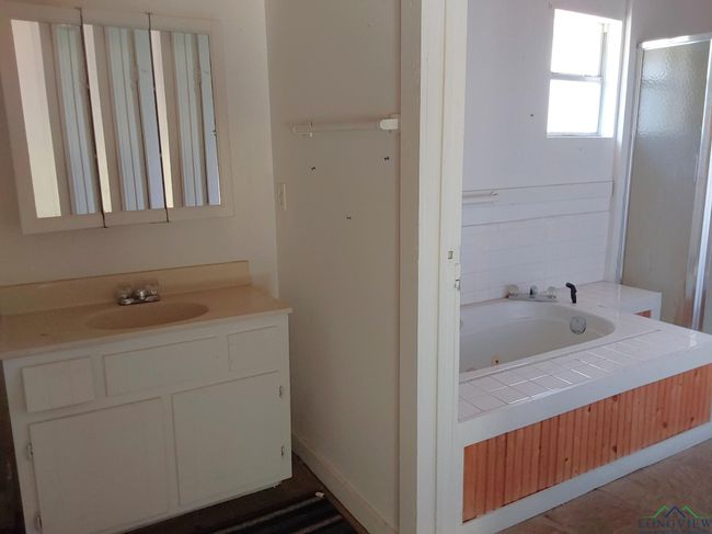 296 Crestwood Dr, House other with 2 bedrooms, 2 bathrooms and null parking in Avinger TX | Image 12