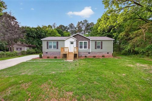 741 Thompson Ln, Loganville, GA, 30052-4416 | Card Image