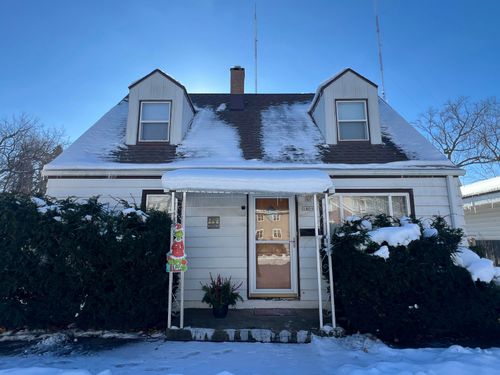 1409 W Custer Ave, Milwaukee, WI, 53209-5120 | Card Image