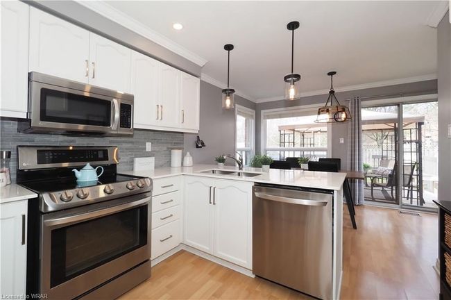 10 Simone Pl, House other with 3 bedrooms, 3 bathrooms and 6 parking in Ayr ON | Image 19