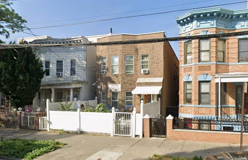 1443 Zerega Ave, Bronx, NY, 10462-5411 | Card Image