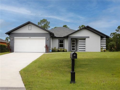 1228 Chrisholm St, Lehigh Acres, FL, 33974 | Card Image