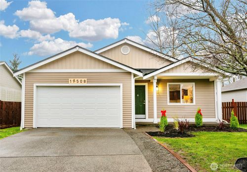 19508 24th Ave E, Spanaway, WA, 98387-9717 | Card Image