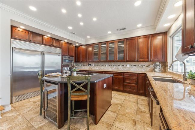 1339 Outrigger, House other with 3 bedrooms, 2 bathrooms and 1 parking in Tiki Island TX | Image 16