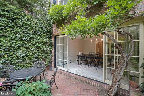 2802 N St Nw, WASHINGTON, DC, 20007-3339 | Card Image
