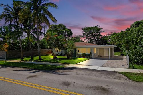 3821 Nw 3rd Ave, Oakland Park, FL, 33309-5145 | Card Image